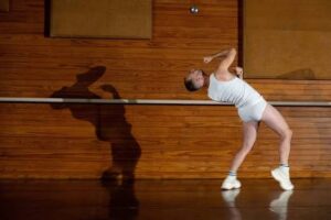 Images (9)